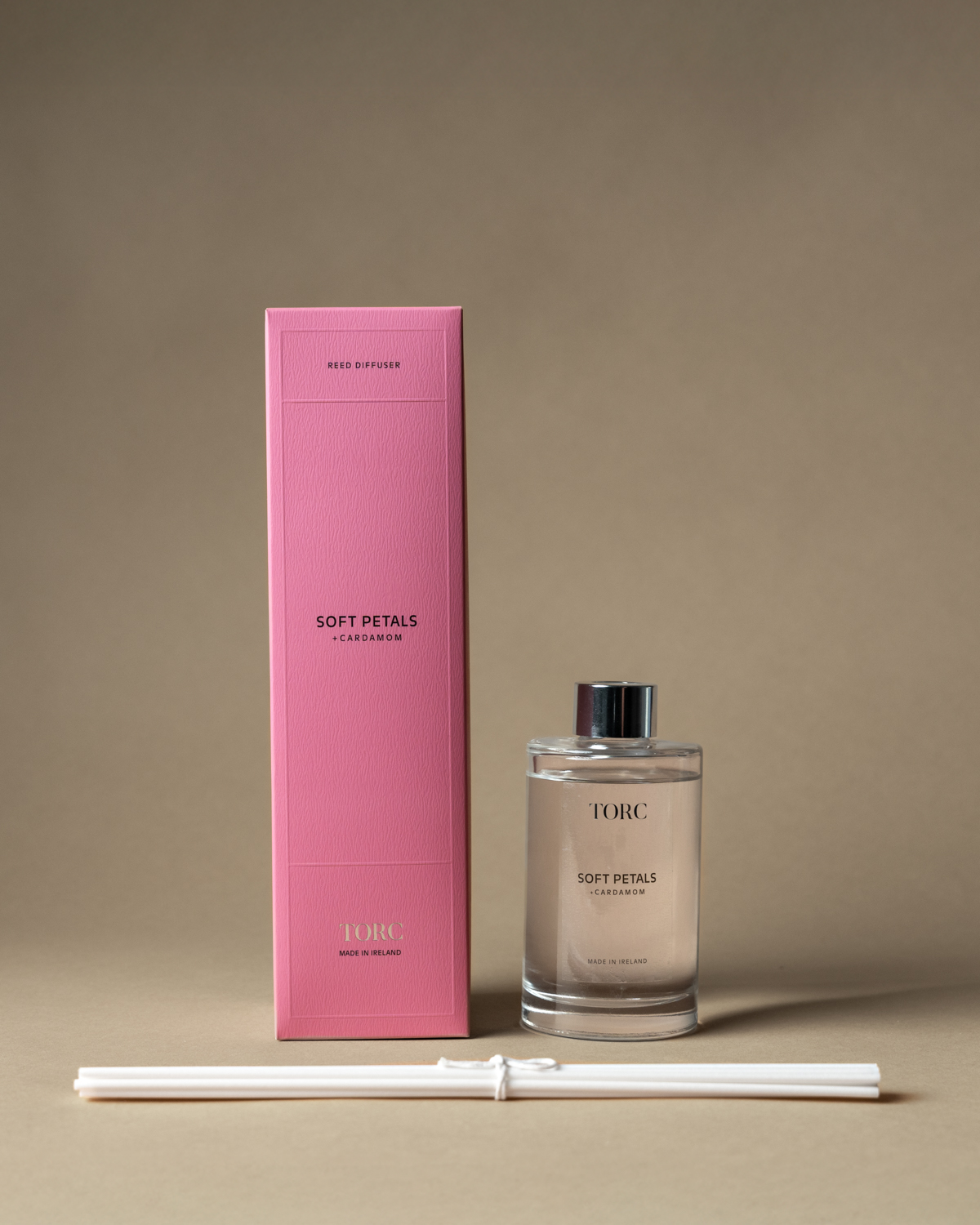 Torc Atelier Range Diffuser – Soft Petals & Cardamon